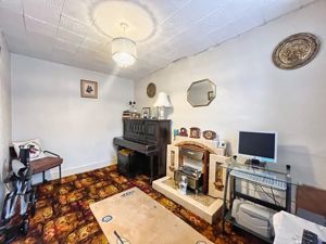 Photo 21- click for photo gallery